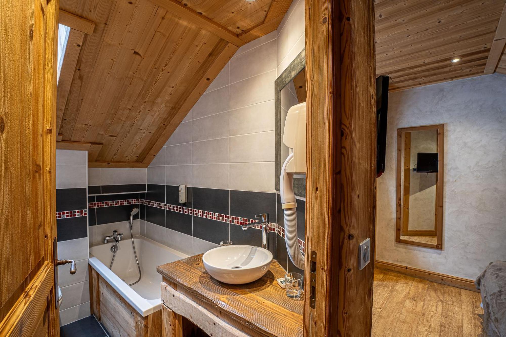 Chalet L'Ecureuil Мерибель Экстерьер фото