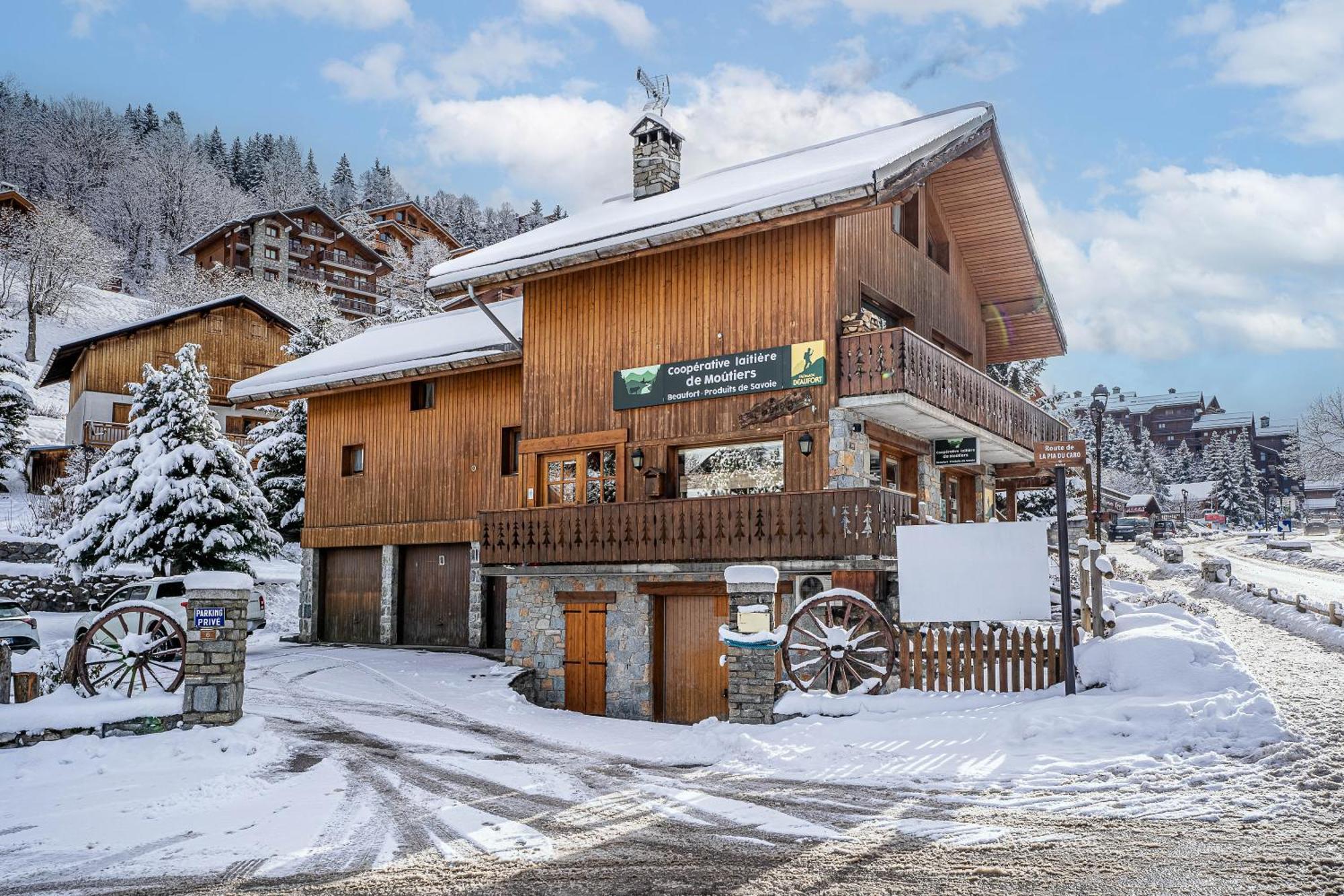 Chalet L'Ecureuil Мерибель Экстерьер фото
