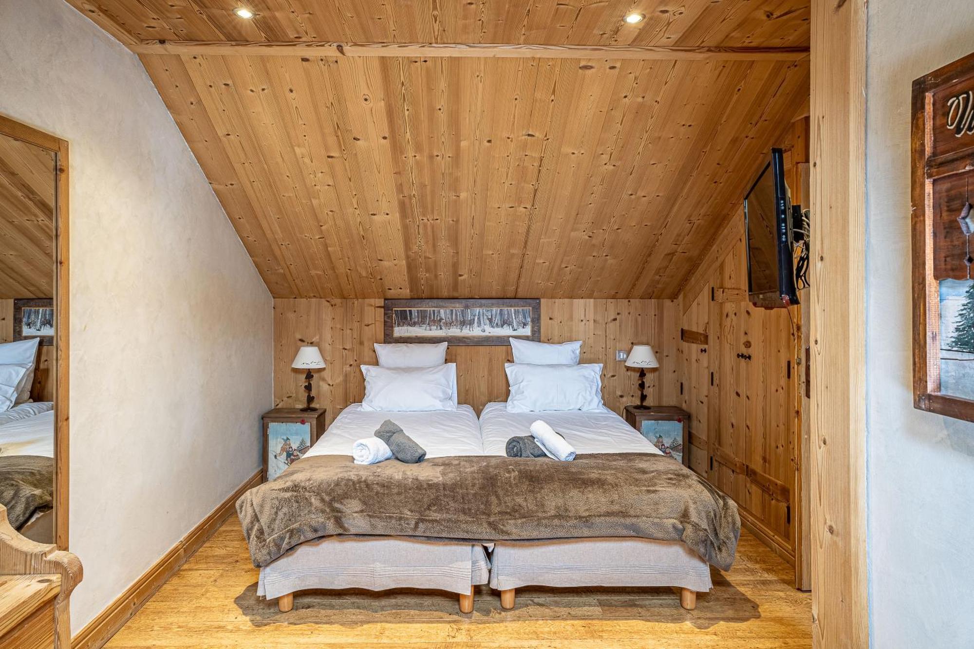 Chalet L'Ecureuil Мерибель Экстерьер фото